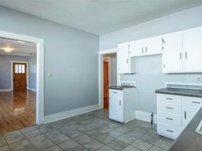 1612  6th Avenue , Fort Worth Texas 76104