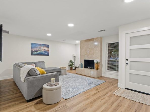 14341  Haymeadow Circle , Dallas Texas 75254