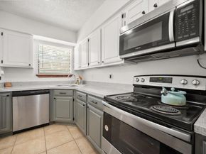 1205  Calico Lane  2212, Arlington Texas 76011