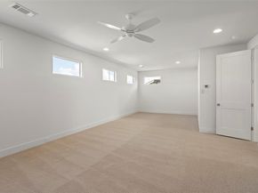 4511  Cowan Avenue , Dallas Texas 75209