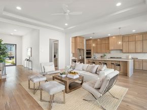 4511  Cowan Avenue , Dallas Texas 75209