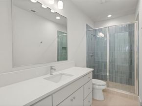 4511  Cowan Avenue , Dallas Texas 75209