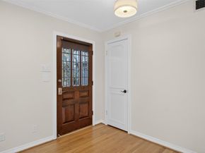 10329  Lake Gardens Drive , Dallas Texas 75218