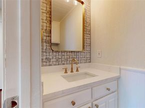 7206  Forestwind Court , Arlington Texas 76001