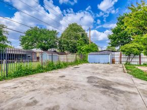 1017  Hoke Smith Drive , Dallas Texas 75224