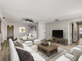 1017  Hoke Smith Drive , Dallas Texas 75224