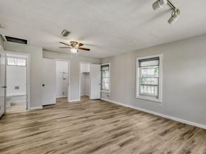 1017  Hoke Smith Drive , Dallas Texas 75224