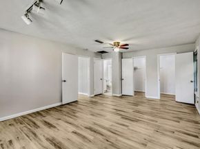 1017  Hoke Smith Drive , Dallas Texas 75224