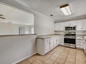 1017  Hoke Smith Drive , Dallas Texas 75224