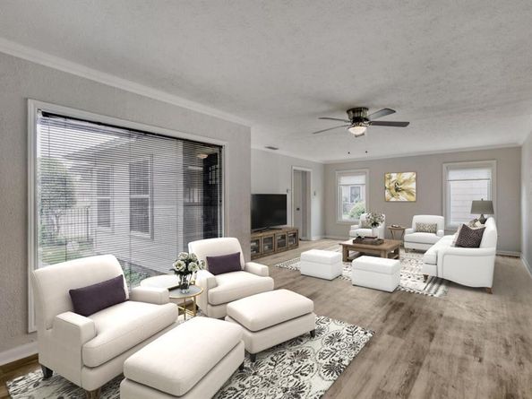 1017  Hoke Smith Drive , Dallas Texas 75224