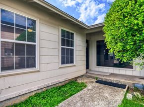 1017  Hoke Smith Drive , Dallas Texas 75224