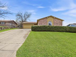 7833  Davenport Avenue , Fort Worth Texas 76116