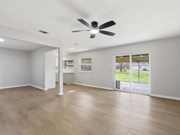 7833  Davenport Avenue , Fort Worth Texas 76116