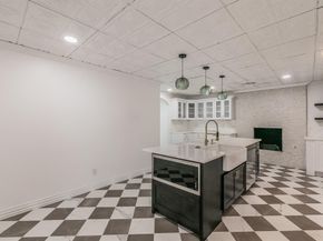 1812  Boyd Street , Dallas Texas 75224