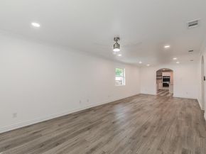 1812  Boyd Street , Dallas Texas 75224