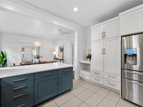 631 N Winnetka Avenue , Dallas Texas 75208