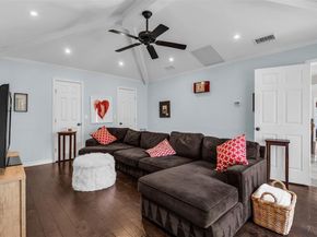 7822  Glenneagle Drive , Dallas Texas 75248