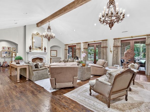 1600  Carleton Avenue , Fort Worth Texas 76107