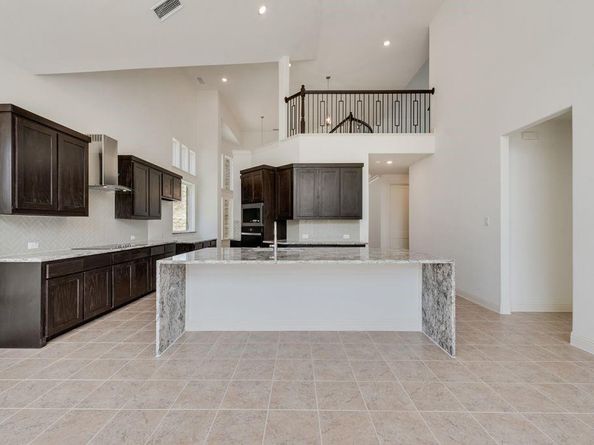 1312  Sundance Lane , Justin Texas 76247