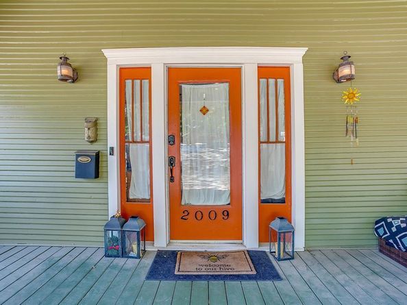 2009  Fairmount Avenue , Fort Worth Texas 76110
