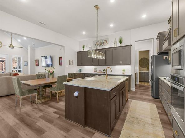 1208  Middleton Drive , Rockwall Texas 75087