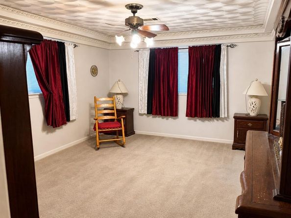 921  Medalist Drive , Dallas Texas 75232