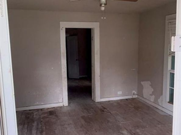 2419  Harding Street , Dallas Texas 75215