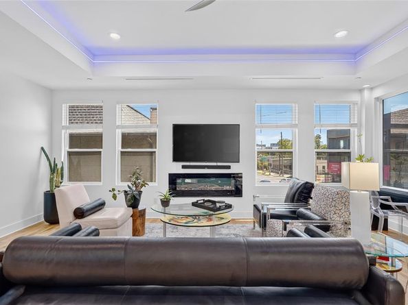 4312  Cedar Springs Road  104, Dallas Texas 75219