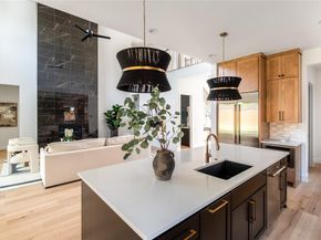 525  Classen Drive , Dallas Texas 75218