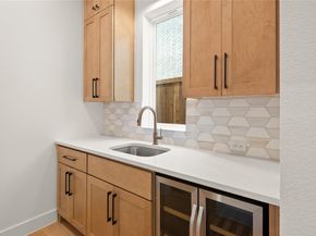 525  Classen Drive , Dallas Texas 75218