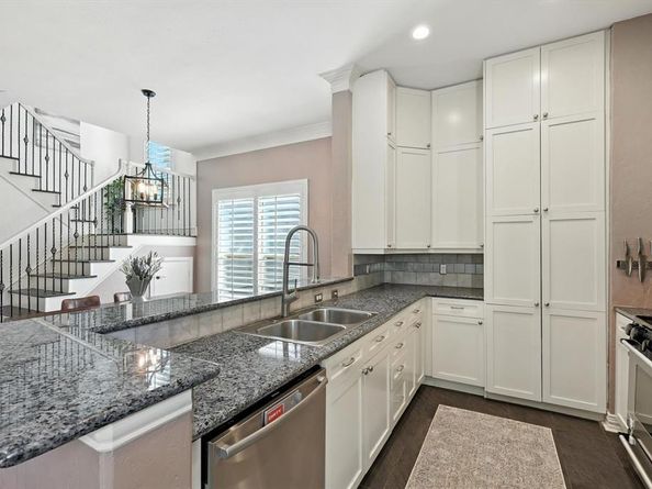1500  Pecos Street  6, Dallas Texas 75204