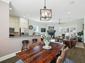 1500  Pecos Street  6, Dallas Texas 75204