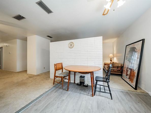 1759  Gross Road , Dallas Texas 75228