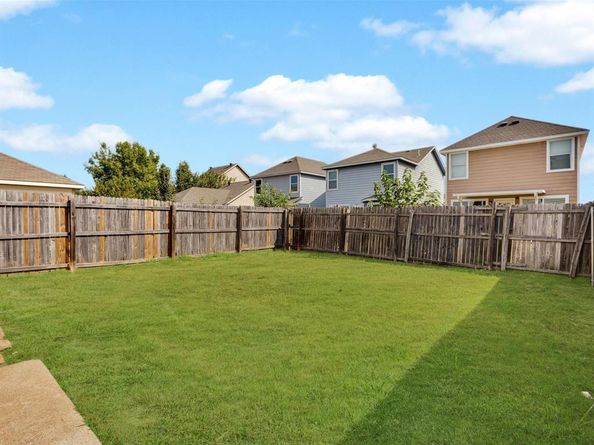 10713  Many Oaks Drive , Fort Worth Texas 76140