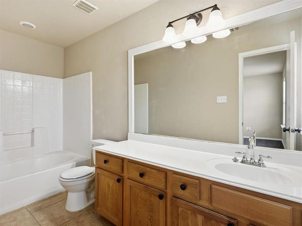 10713  Many Oaks Drive , Fort Worth Texas 76140