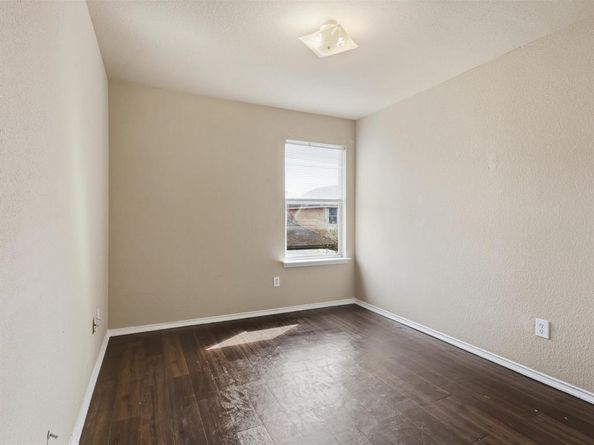 10713  Many Oaks Drive , Fort Worth Texas 76140