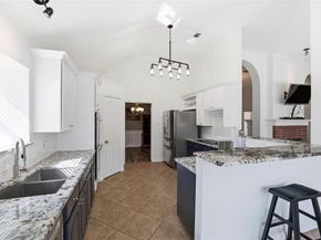 7  Equestrian Court , Mansfield Texas 76063