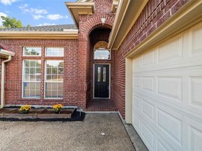 7  Equestrian Court , Mansfield Texas 76063