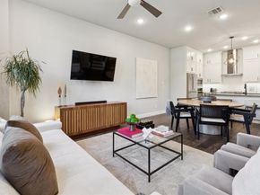 7121  Laurel Ridge , Dallas Texas 75231