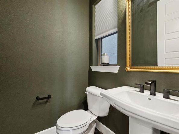 7121  Laurel Ridge , Dallas Texas 75231