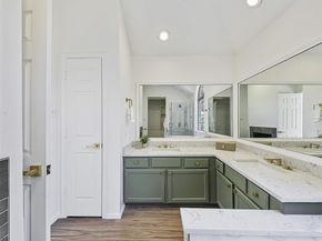 823  Shady Brook Lane , Cedar Hill Texas 75104