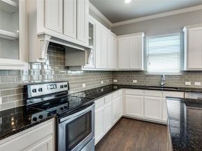 529  Inwood Street , Benbrook Texas 76126