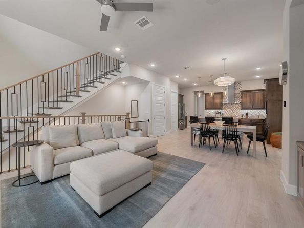8256  Milroy Lane , Dallas Texas 75231