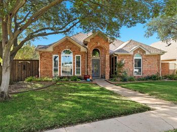 900  Mccoy Drive 