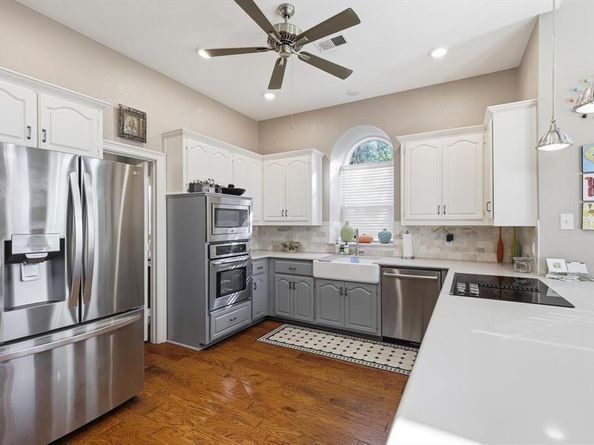 900  Mccoy Drive , Irving Texas 75062