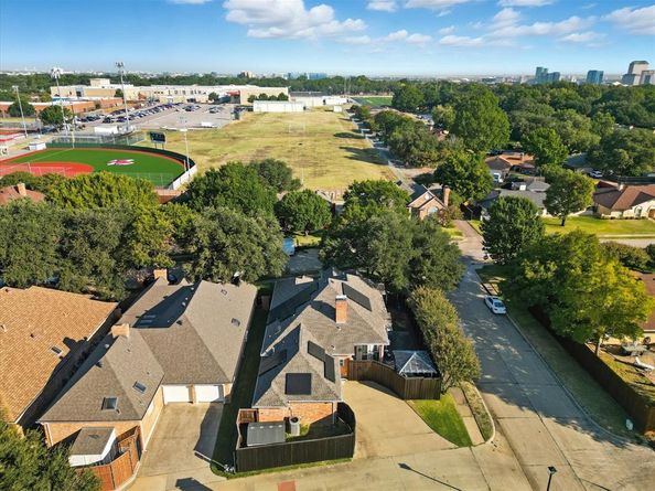 900  Mccoy Drive , Irving Texas 75062