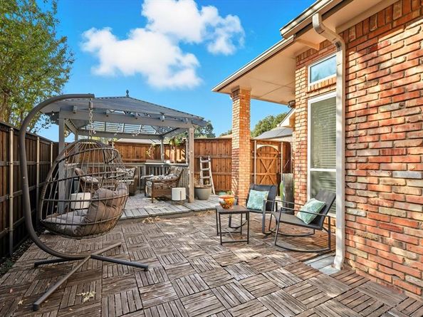900  Mccoy Drive , Irving Texas 75062