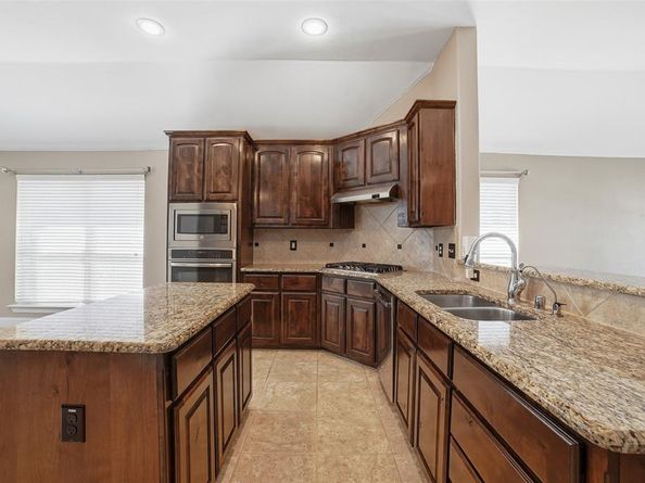 693  Kensington Place , Fate Texas 75189