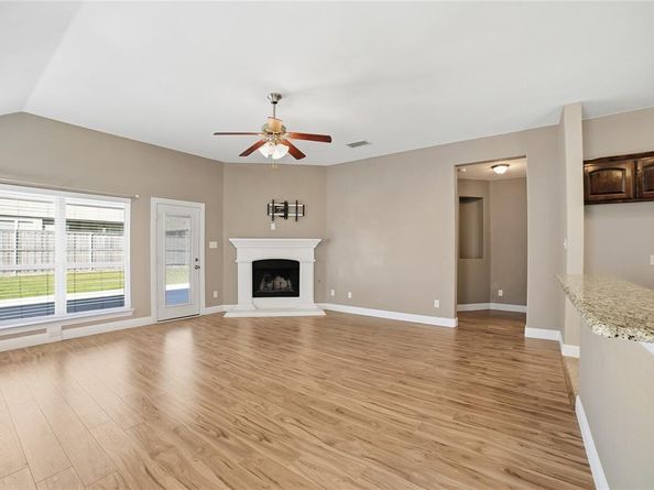 693  Kensington Place , Fate Texas 75189