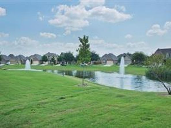 693  Kensington Place , Fate Texas 75189